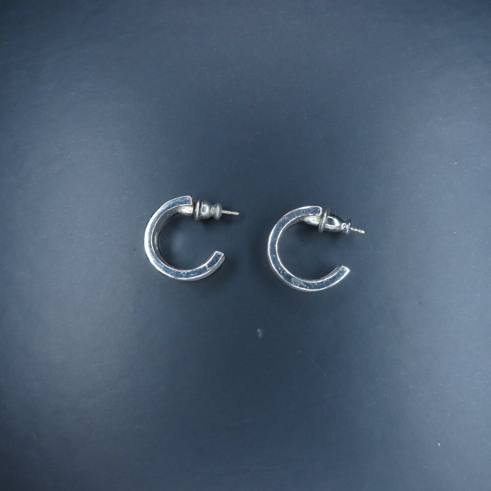 Small Silver Tone Hoop - Picture 5 of 8